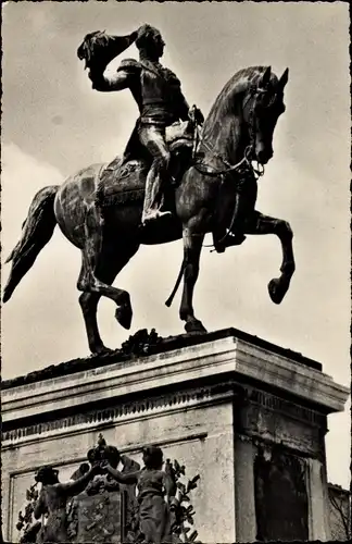 Ak Luxemburg Luxembourg, Monument du Grand Duc Guillaume II