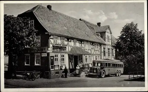 Ak Burbach im Siegerland, Hotel Dilthey, Autobus, Motorrad