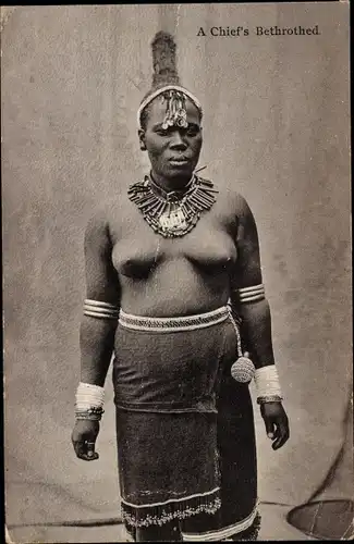 Ak Afrika, A Chief's Bethrothed, barbusige Frau