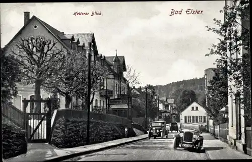 Ak Bad Elster im Vogtland, Heiterer Blick, Autos, Straßenpartie