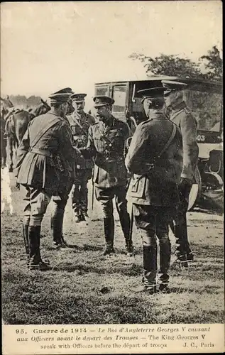 Ak King Georges V speaks with Officers before the depart of troops