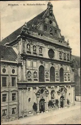 Ak München Bayern, St. Michaels-Hofkirche, Fassade