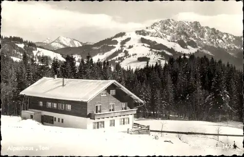 Ak Wertach im Allgäu, Alpenhaus "Zur Toni" im Winter