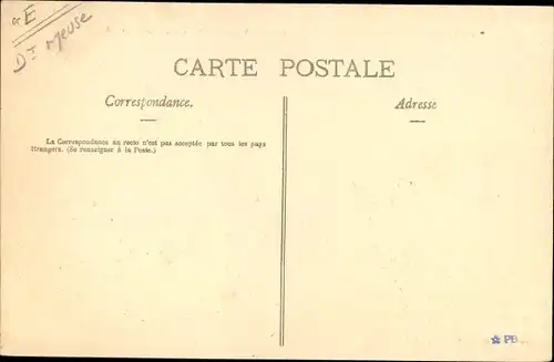 Ak Varennes en Argonne Meuse, Place Verte plantée par les alliés en 1814