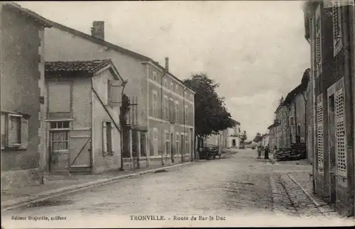 Ak Tronville Meurthe et Moselle, Route de Bar le Duc