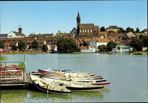 Ak Böblingen in Württemberg, Oberer See mit Stadtblick und Ruderbooten