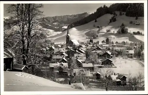 Ak Oberstaufen im Allgäu, Blick vom Kalvarienberg gegen Staufen und Salmaser Höhe, Winter