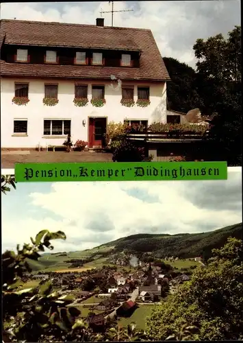 Ak Düdinghausen Medebach im Sauerland, Pension, An der Egge 4, Blick auf den Ort