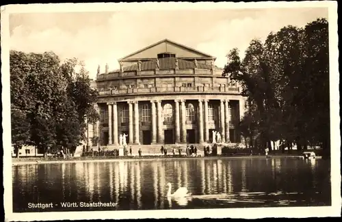 Ak Stuttgart, Blick z. württembergischen Staatstheater