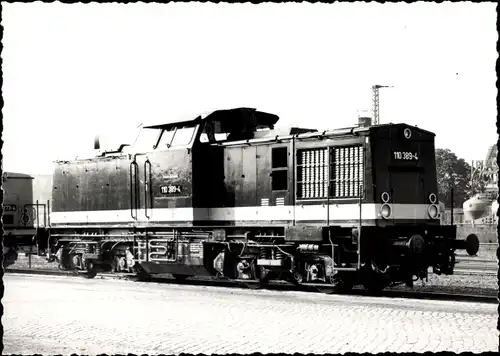 Foto Ak Deutsche Lokomotive 110 389-4