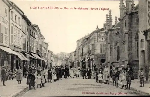 Ak Ligny en Barrois Meuse, Rue de Neufchâteau