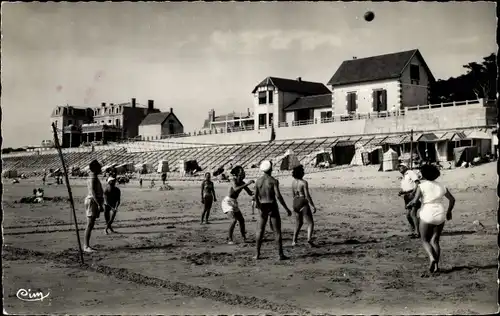 Ak Saint Gilles sur Vie Vendée, La Plage, Volleyball