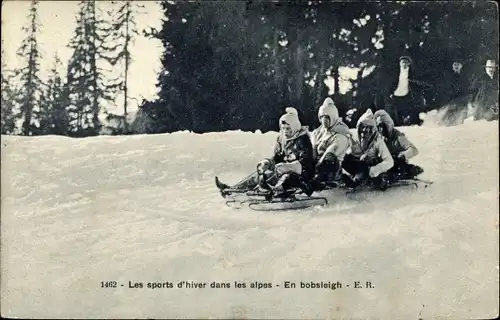 Ak Les sports d'hiver dans les alpes, en bobsleigh