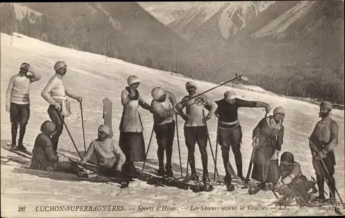 Ak Superbagnères Luchon Haute Garonne, Sports d'Hiver, les Skieurs avant la Course