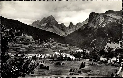 Ak Lus la Croix Haute Drome, Vue panoramique, crete des Aiguilles et Chamousset