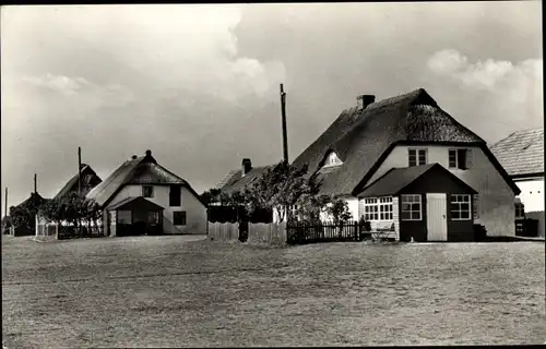 Ak Neuendorf auf der Insel Hiddensee, Fischerhäuser