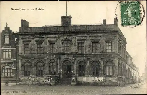 Ak Gravelines Nord, La Mairie, Rathaus
