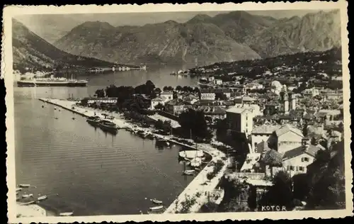 Foto Ak Kotor Cattaro Montenegro, Panorama vom Ort
