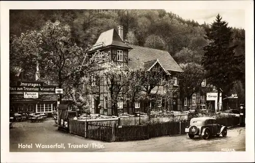 Ak Brotterode Trusetal in Thüringen, Hotel Wasserfall, Auto