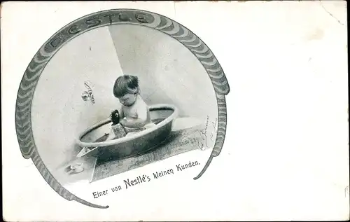 Ak Einer von Nestle's kleinen Kunden, Kind im Waschbottich, Reklame