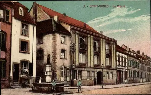 Ak Saint Avold Lothringen Moselle, La Mairie, Rathaus, Brunnen