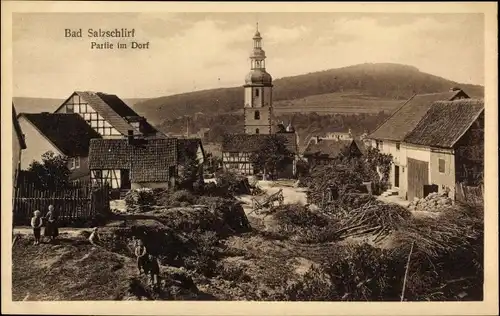 Ak Bad Salzschlirf in Hessen, Partie im Dorf, Kirchturm