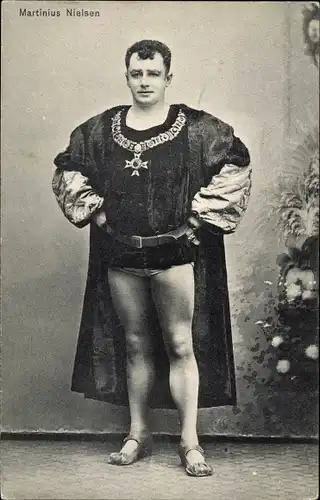 Ak Schauspieler Martinius Nielsen, Portrait