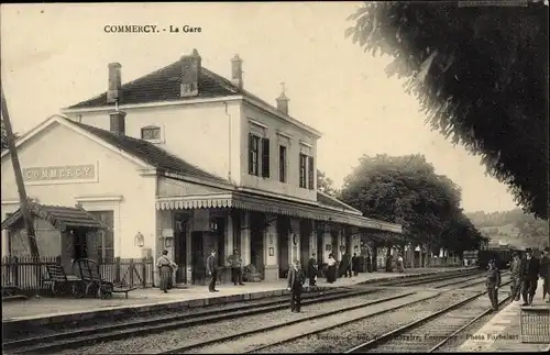 Ak Commercy Lothringen Meuse, La Gare