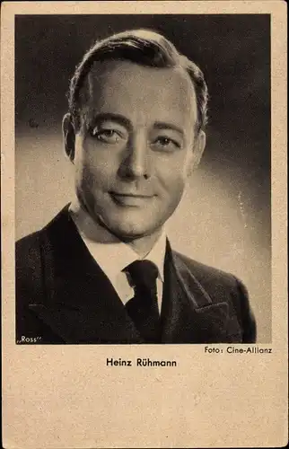 Ak Schauspieler Heinz Rühmann, Portrait, Anzug