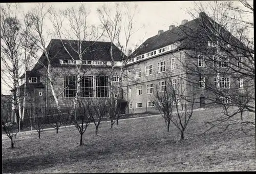 Ak Holzminden an der Weser, Stiftung Landschulheim am Solling, Mittelhaus