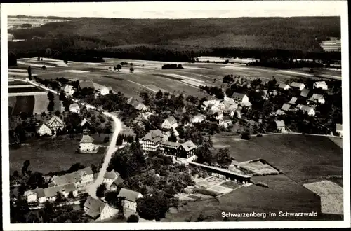 Ak Schwarzenberg Kr. Calw Schömberg im Schwarzwald, Panorama, Luftbild
