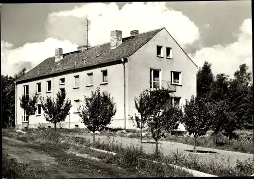 Ak Garz auf Rügen, Institut für Diabetis "Gerhardt Katsch", Ärztewohnhaus