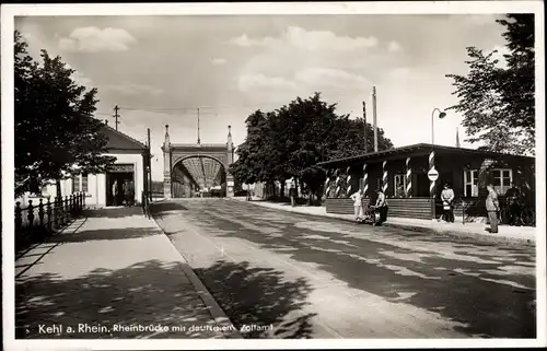 Ak Kehl am Rhein Baden Württemberg, Rheinbrücke mit deutschem Zollamt