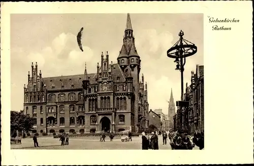 Ak Gelsenkirchen, Außenansicht vom Rathaus, alte Laterne