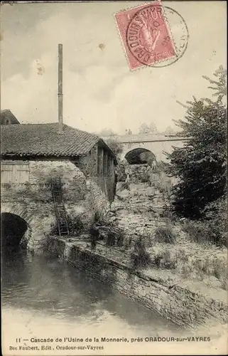 Ak Haute-Vienne, Cascade de l'Usine de la Monnerie, prés Oradour sur Vayres