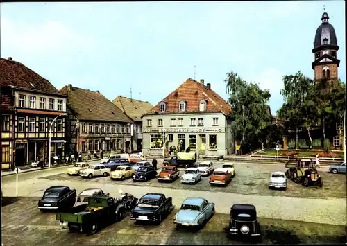 Ak Waren an der Müritz, Markt, Autos