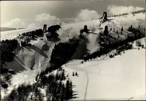 Ak Oberwiesenthal im Erzgebirge, Skisprungschanzen im Winter