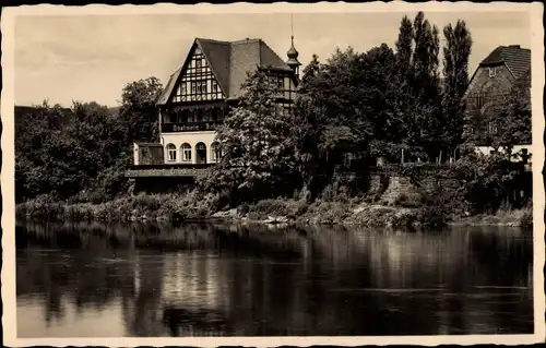 Ak Fischendorf Leisnig an der Freiburger Mulde Sachsen, Partie am Fluss mit Obstweinschänke