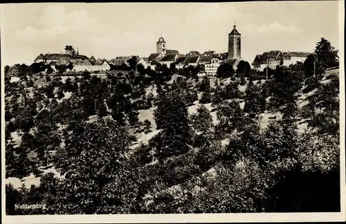 Ak Waldenburg in Sachsen, Blick auf den Ort, Turm