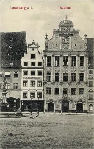 Ak Landsberg am Lech in Oberbayern, Rathaus, Brunnen, Handlung Haggenmüller