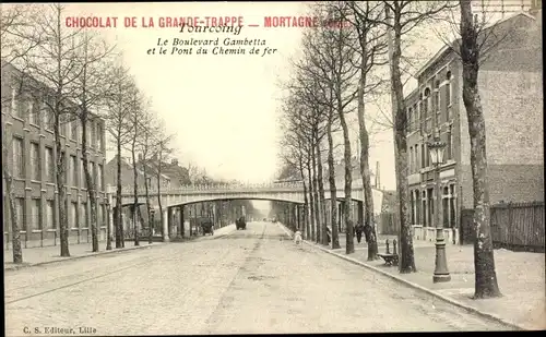 Ak Tourcoing Nord, Le Boulevard Gambetta et le Pont du Chemin de fer