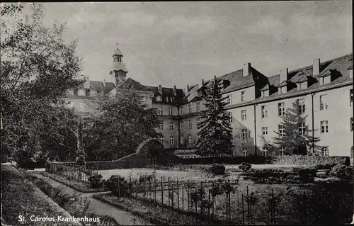 Ak Görlitz in der Lausitz, St. Carolus-Krankenhaus, Parkseite