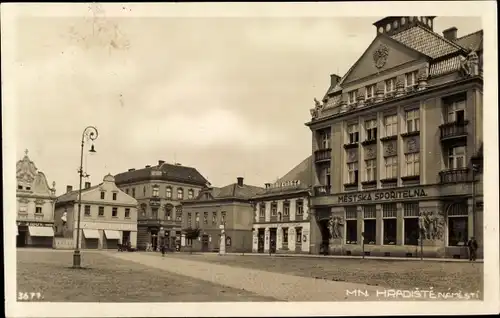 Foto Ak Mnichovo Hradiště Münchengrätz Mittelböhmen, Namesti, Mestska sporitelna