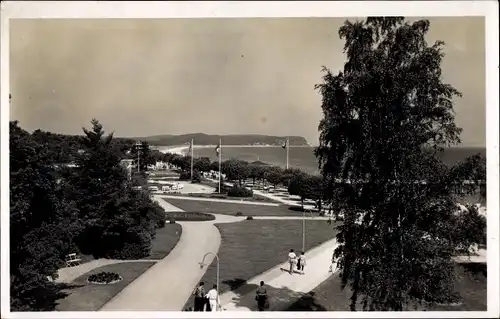 Ak Göhren auf Rügen, Blick auf die Kuranlage des Ostseebads