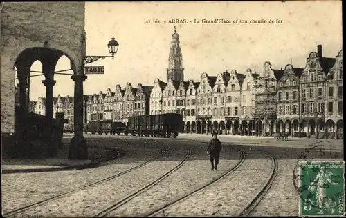 Ak Arras Pas de Calais, La Grande Place et son chemin de fer