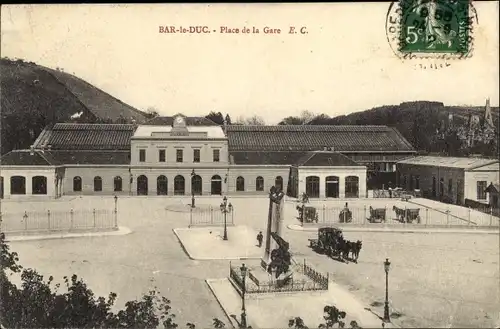 Ak Bar le Duc Meuse, vue générale de la Place de la Gare