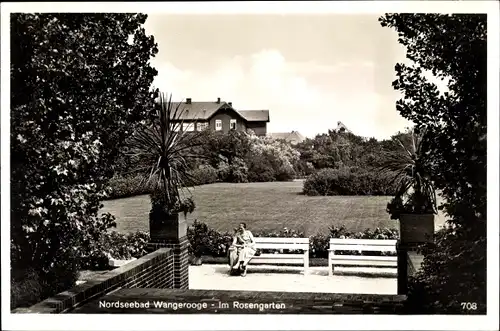 Ak Nordseebad Wangerooge in Ostfriesland, Im Rosengarten