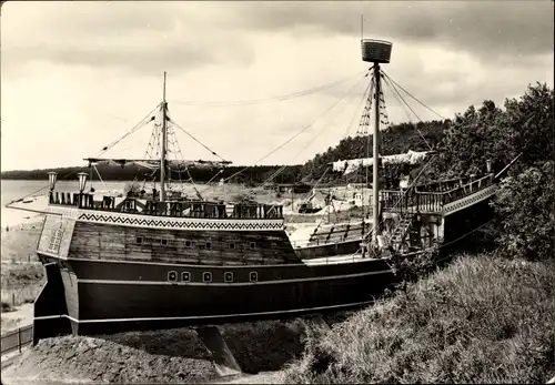 Ak Neu Mukran Sassnitz auf Rügen, Piratenschiff