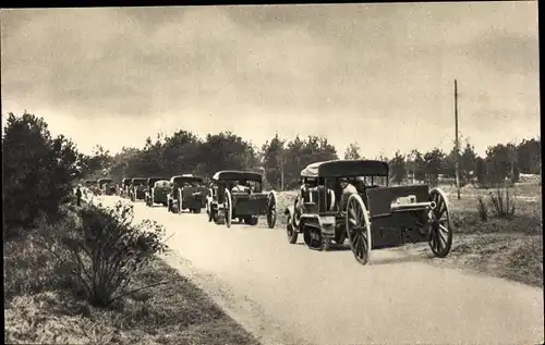 Ak Batterie de 75 tractee par autos chenilles, Geschütz-Transport, Autos