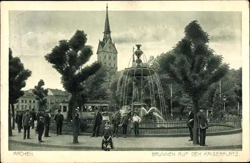 Ak Aachen in Nordrhein Westfalen, Brunnen auf dem Kaiserplatz